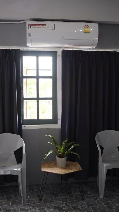 Soundsleep Hostel เชียงราย ภายนอก รูปภาพ