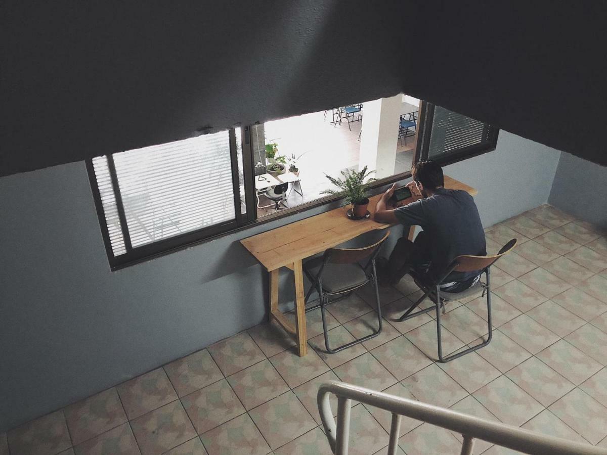 Soundsleep Hostel เชียงราย ภายนอก รูปภาพ