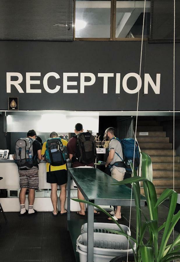 Soundsleep Hostel เชียงราย ภายนอก รูปภาพ
